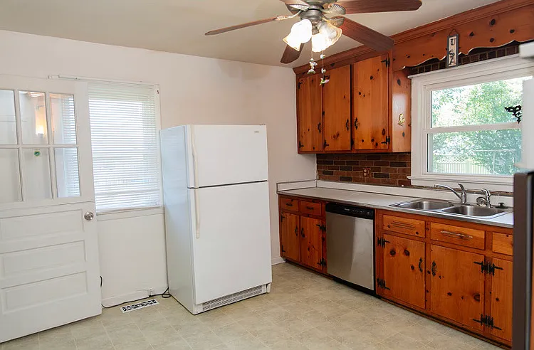 323 Shoreline Dr — Photo 20
