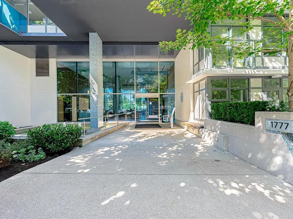 1777 W 7th Ave #522
