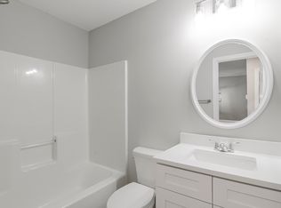 304 Elm Hall Cir, Summerville, SC 29483