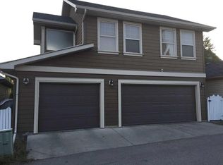 15172 W Prestwick Blvd SE, Calgary, AB T2Z3W1