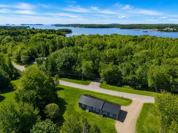 50 Ficketts Point Road, Milbridge, ME 04658