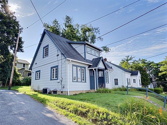 3rd image of 123 Linden Ave