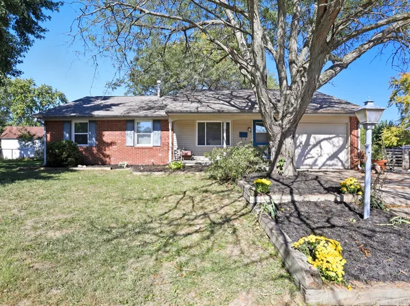 308 Maplebrook Dr, Brownsburg, IN 46112