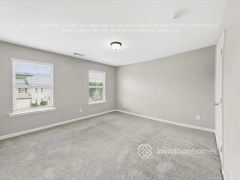 439 Village Broad St — Photo 13