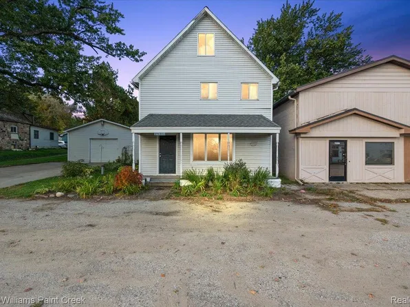 4971 Lum Rd, Attica, MI 48412
