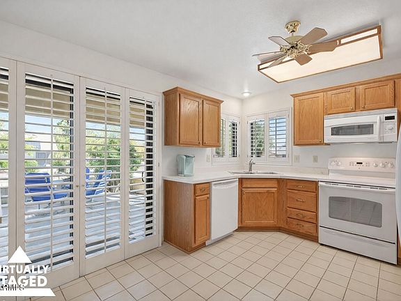 4th image of 20403 N WINTERGREEN Drive