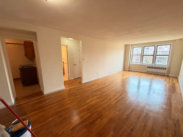 139-55 35th Avenue image 1 of 15