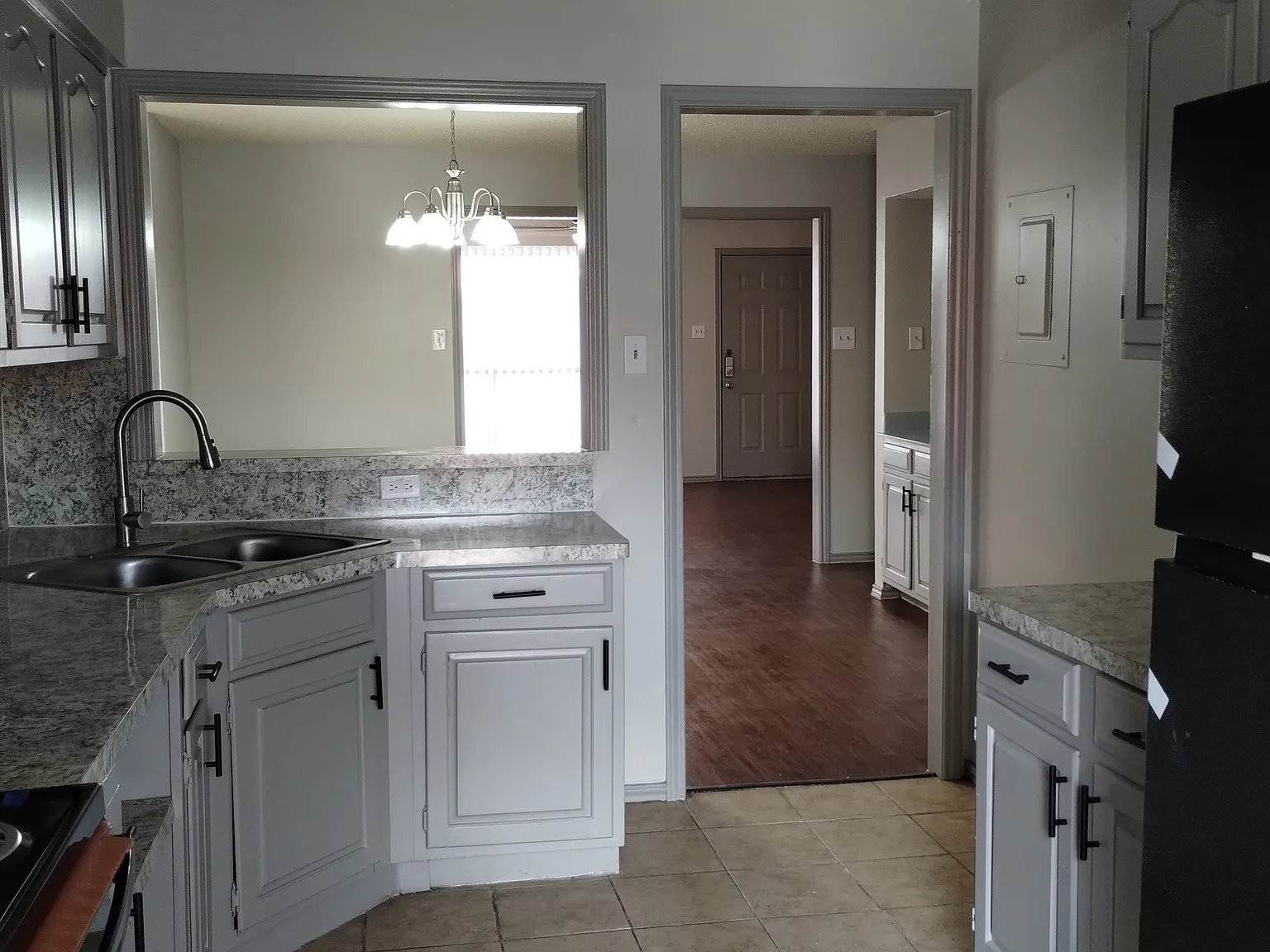 3 bed, 1317 sqft, $1,200 — Photo 4