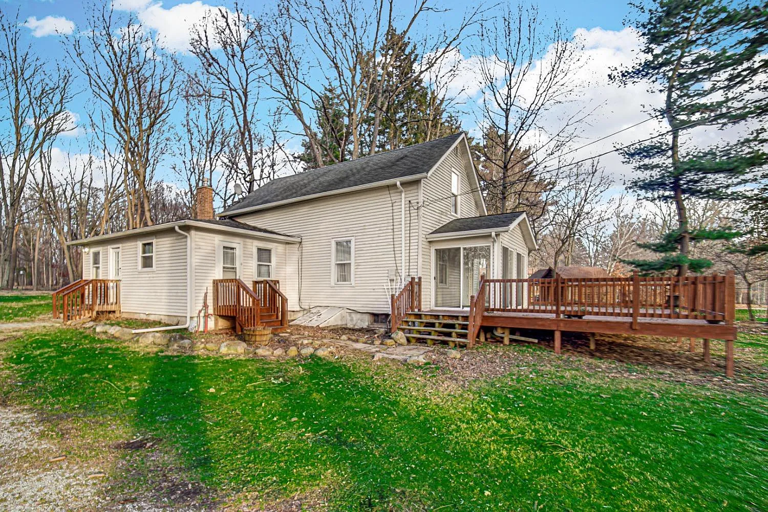 3121 W Small Rd photo 1