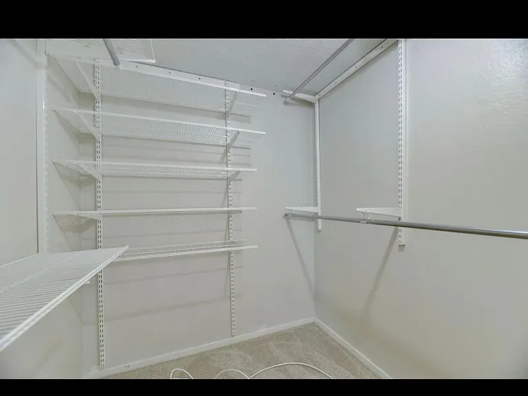 3431 N Hills Dr #121 — Photo 11