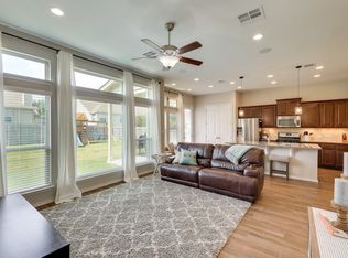 112 Blue Spruce Way, Round Rock, TX 78664