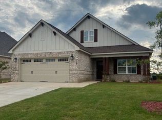 113 Herman Dr, Prattville, AL 36066