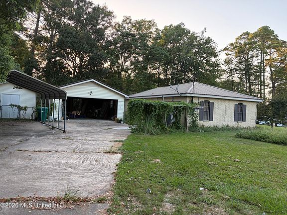 5th image of 5741 Eastwood Dr