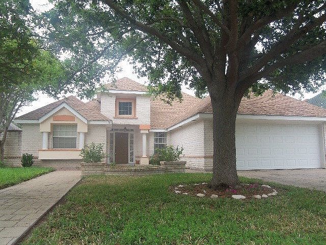 2nd image of 2409 Pheasant Dr