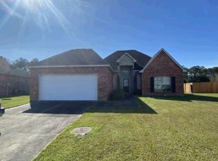26109 Burlwood Ave, Denham Springs, LA 70726