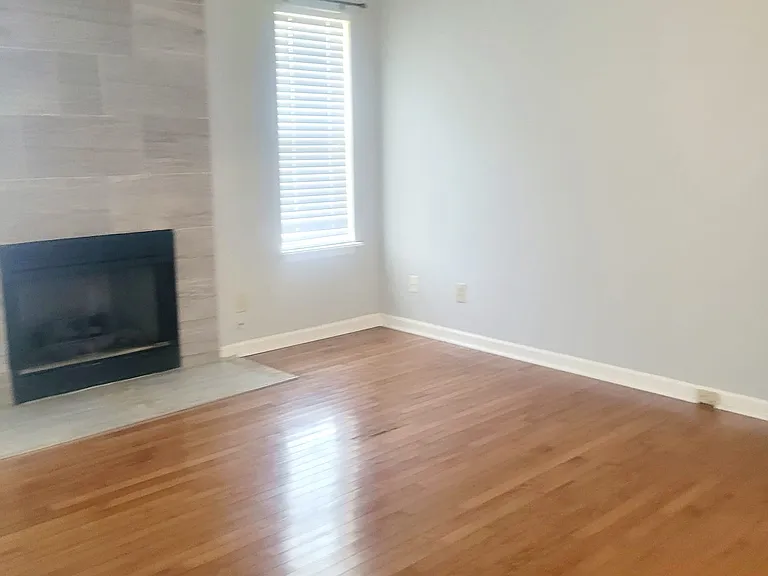 1003 River Bend Rd — Photo 7
