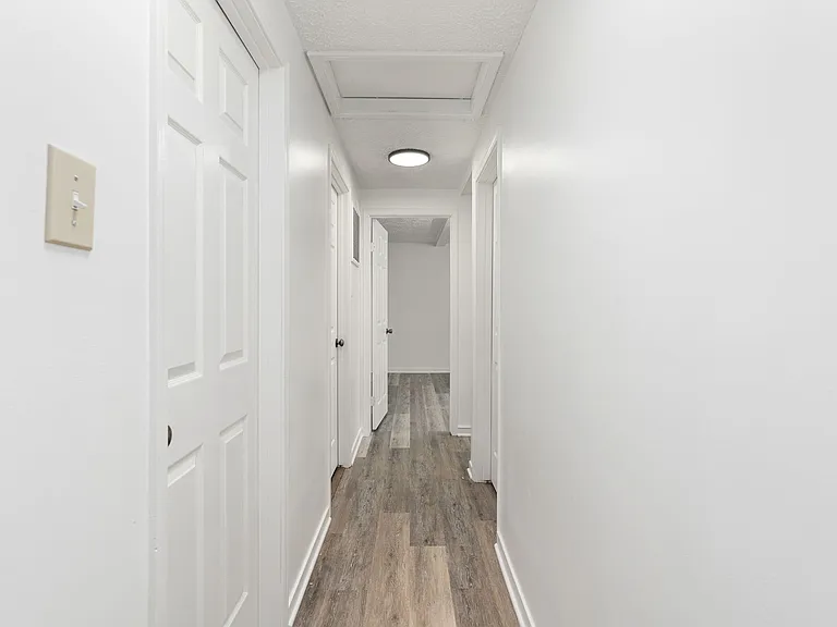 10905 Holleybrooke Dr — Photo 14