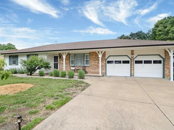2908 Roma Ter, Manhattan, KS 66502