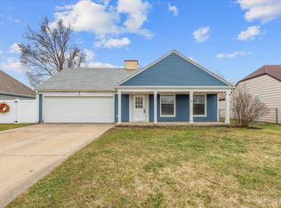 247 Fernwood Rd, Montgomery, IL 60538