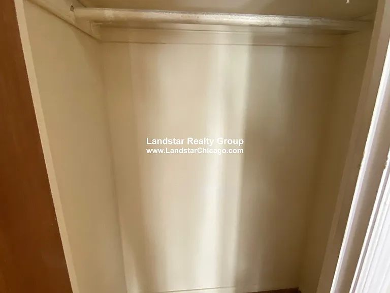 1914 W Lunt Ave #3S — Photo 13
