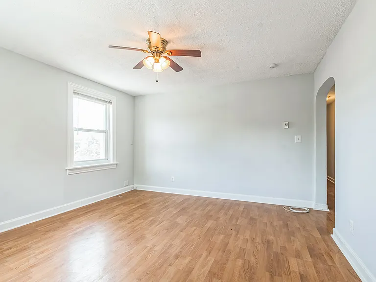 1608 West St SE — Photo 28