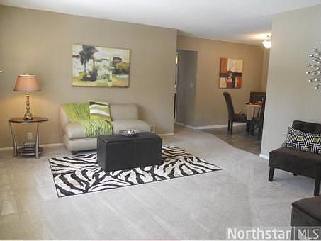 1st image of 2581 Cedar Ave