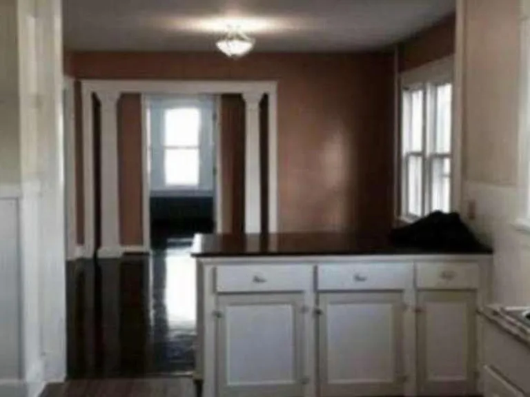 75 Murray St — Photo 3