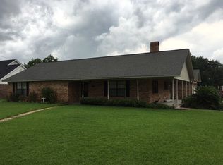 107 Rosehurst St, Bridge City, TX 77611