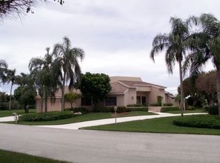 251 Oakview Dr, Delray Beach, FL 33445