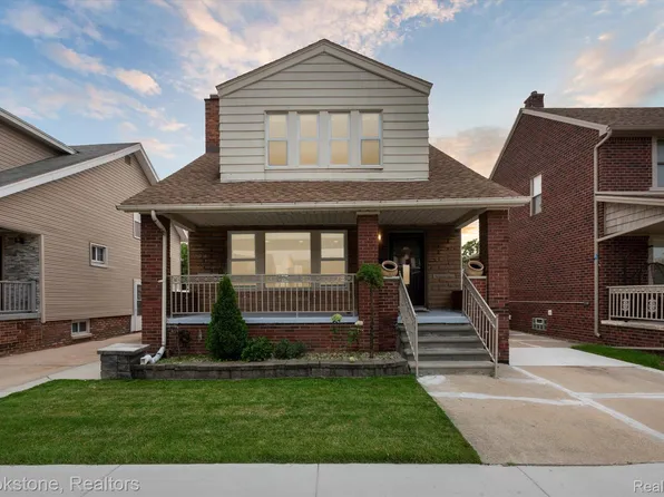 5828 Ternes St, Dearborn, MI 48126