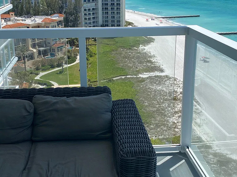 2425 Gulf Of Mexico Dr #15C — Photo 9