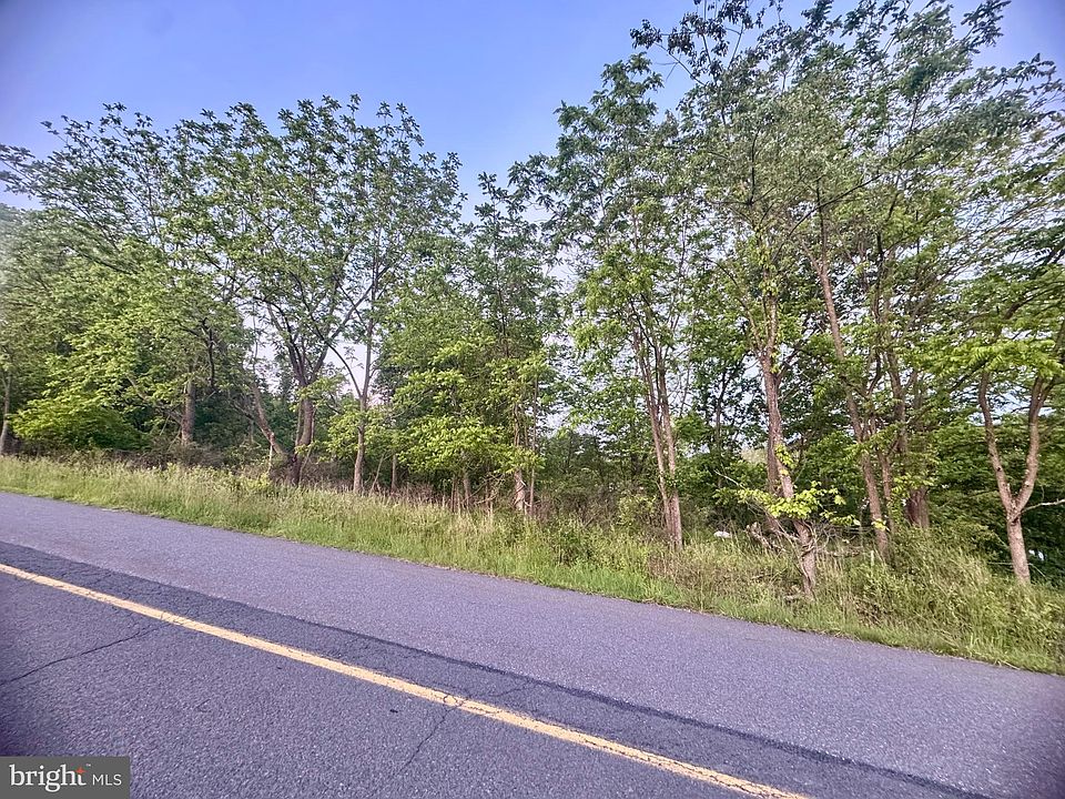 2nd image of 1462 W Wynonah Dr