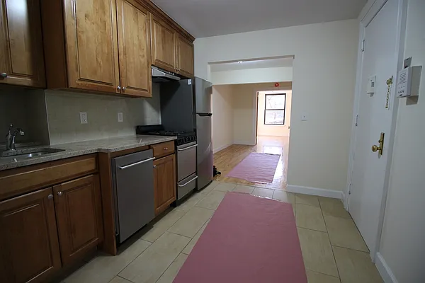 Rented by Compass | media 17