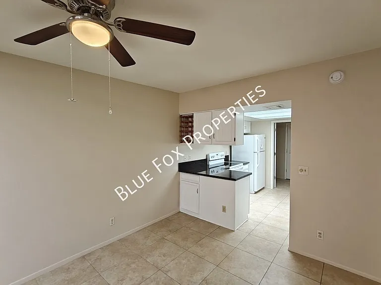 8305 N Midnight Way — Photo 9