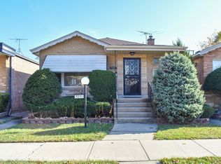 9041 S Yates Blvd, Chicago, IL 60617