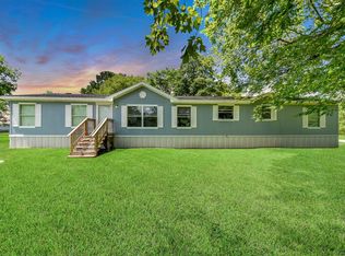 1209 Smokey Ln, Crosby, TX 77532