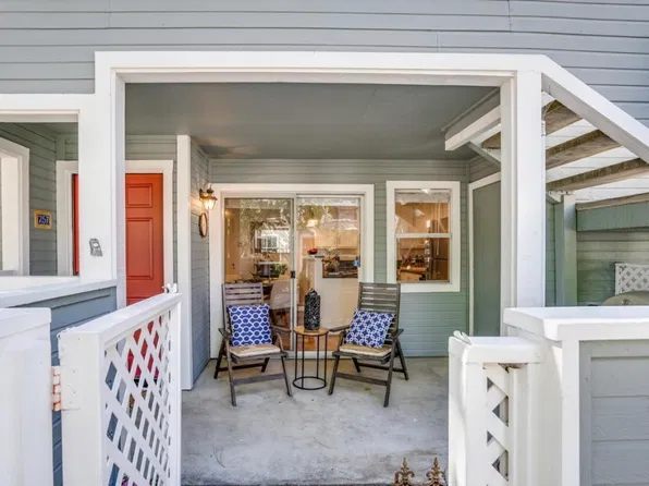 757 Portwalk Pl, Redwood City, CA 94065