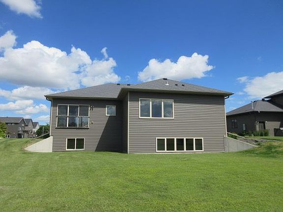 4th image of 3418 2nd St E