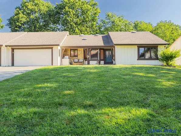 8206 E 189th St, Belton, MO 64012