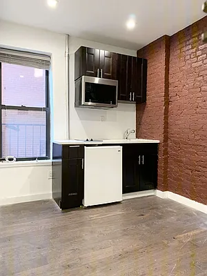 Rented by Ink Realty Services LLC | media 15