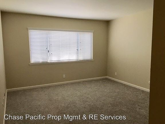 5th image of 17007 Bernardo Center Dr