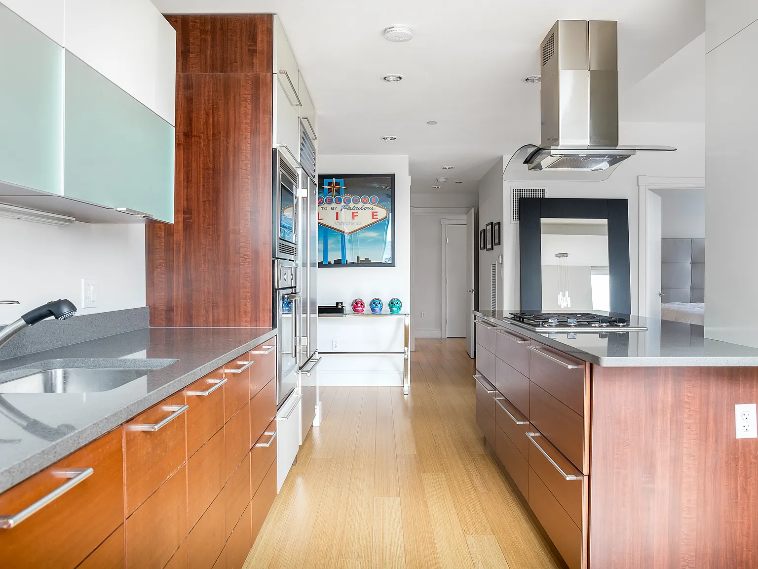 2 bed, 1378 sqft, $8,500 — Photo 4