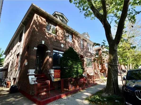 1664 E 4th St, Brooklyn, NY 11230