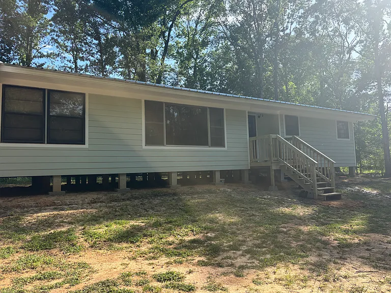 4437 FM 698 — Photo 2