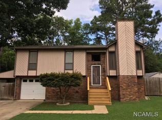 3025 Dogwood Ln, Fultondale, AL 35068