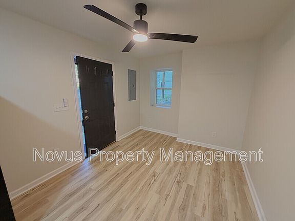 5th image of 901 Pacific Ave #7