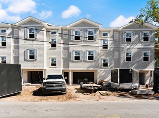 316 Arnold Rd, Saint Simons Island, GA 31522