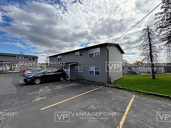 3rd image of 2021-2035 Manitowoc Rd