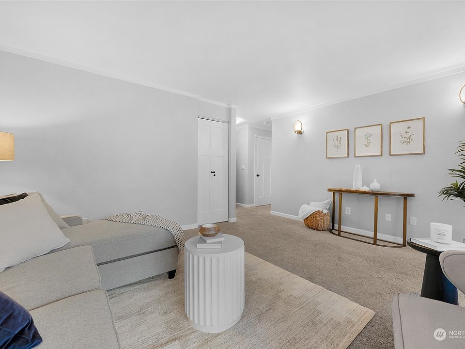 Islandia Condominiums 5630 200th St SW Lynnwood WA Zillow