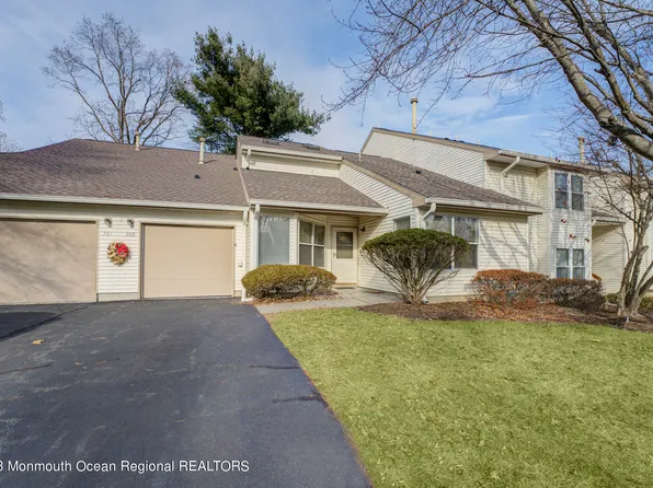 362 Sunshine Court, Englishtown, NJ 07726